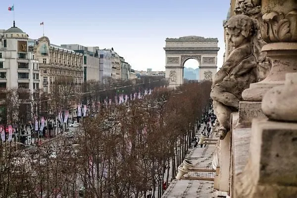 Daire Avenue Des Champs-elysees *