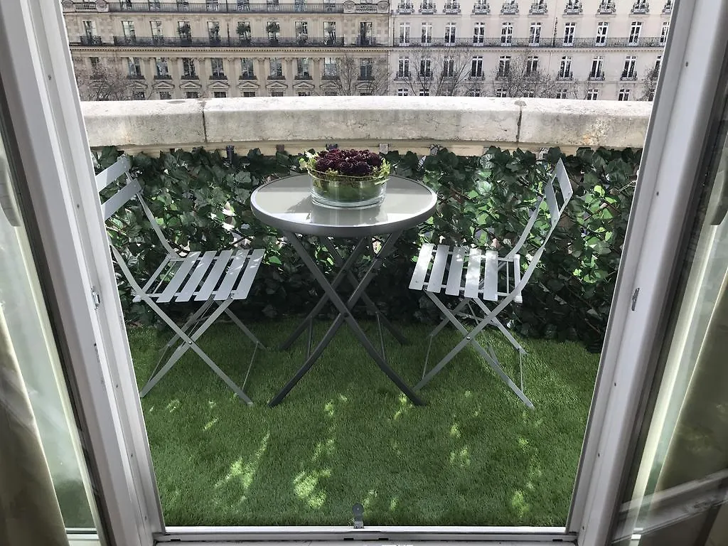 Avenue Des Champs-elysees باريس