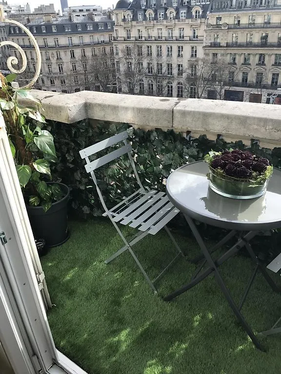 Avenue Des Champs-elysees شقة